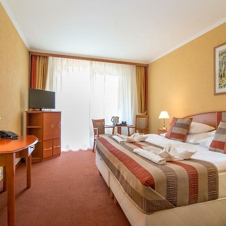 Hotel Spa Hévíz 외부 사진