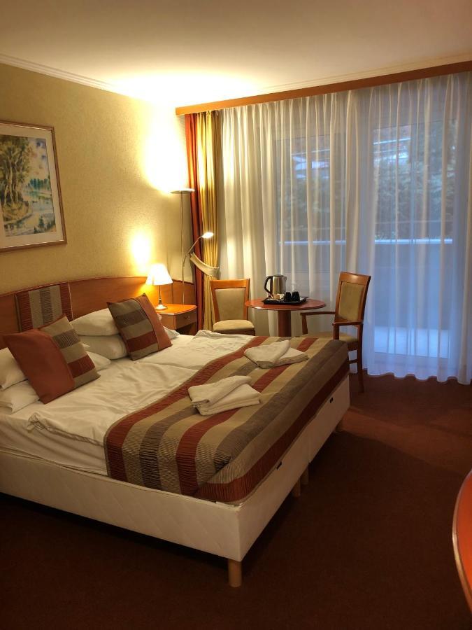 Hotel Spa Hévíz 외부 사진