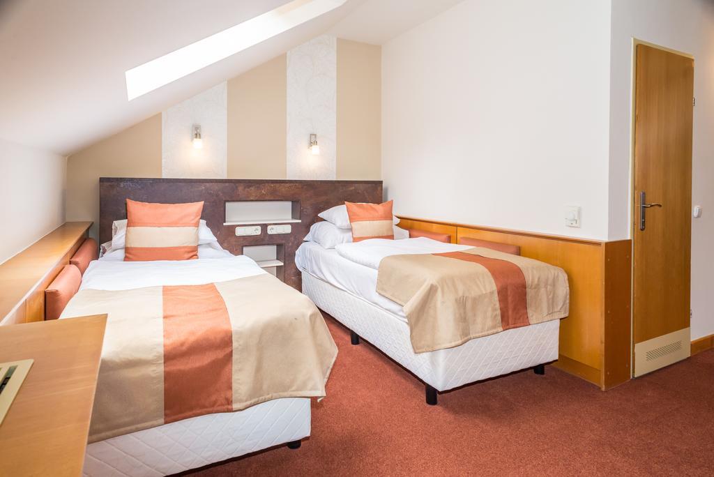 Hotel Spa Hévíz 외부 사진