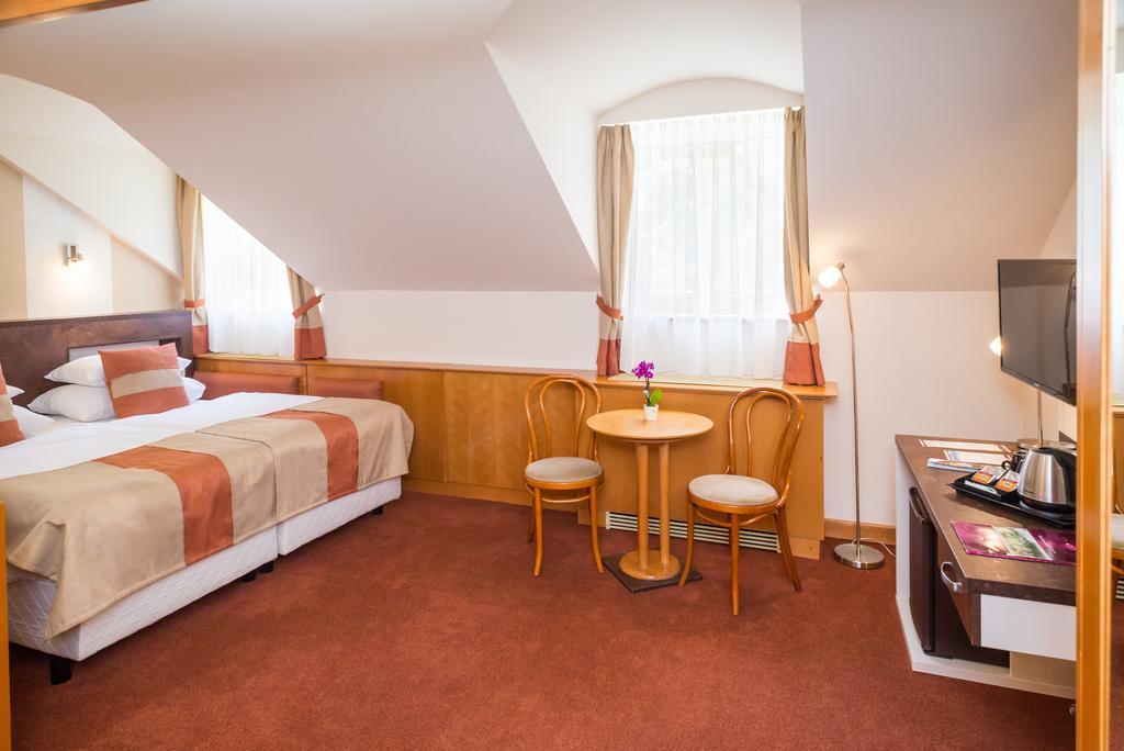 Hotel Spa Hévíz 외부 사진