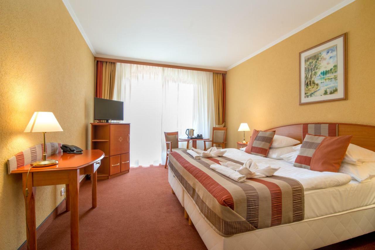 Hotel Spa Hévíz 외부 사진